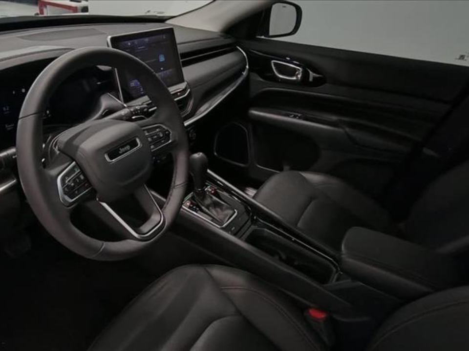 COMPASS 1.3 T270 TURBO FLEX LIMITED AT68