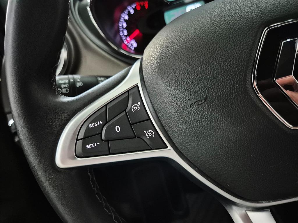 Renault-CAPTUR-1.3 TCE FLEX ICONIC X-TRONIC