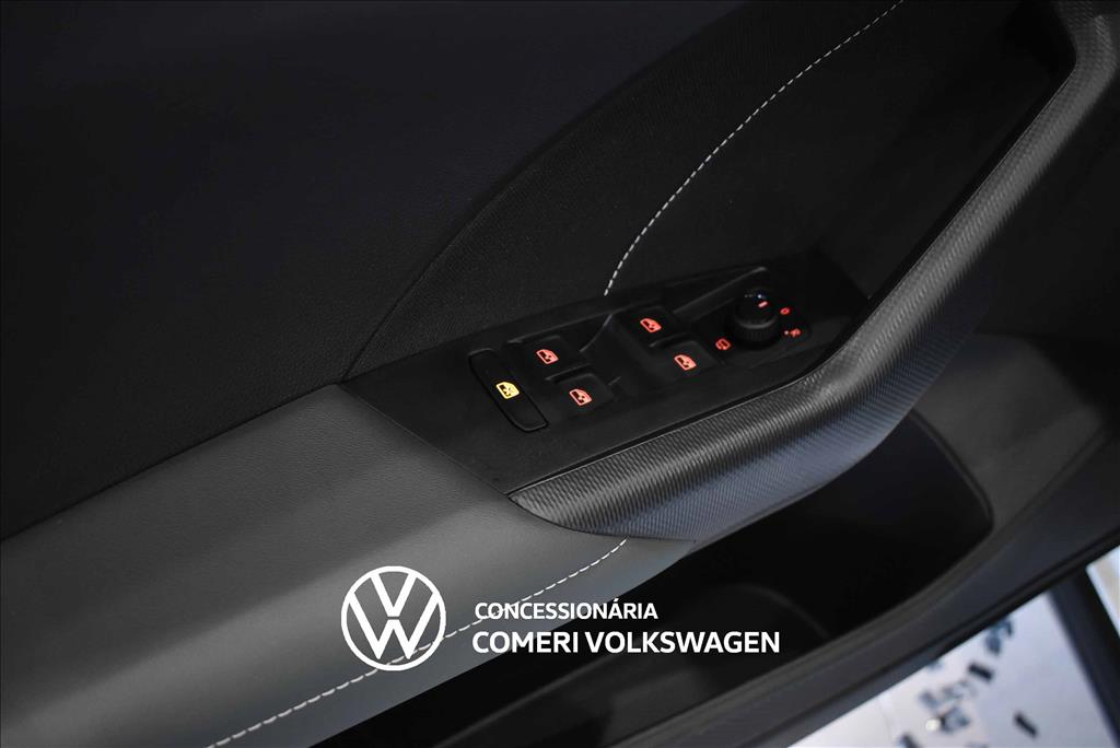 T-CROSS 1.4 250 TSI TOTAL FLEX EXTREME AUTOMÁTICO19