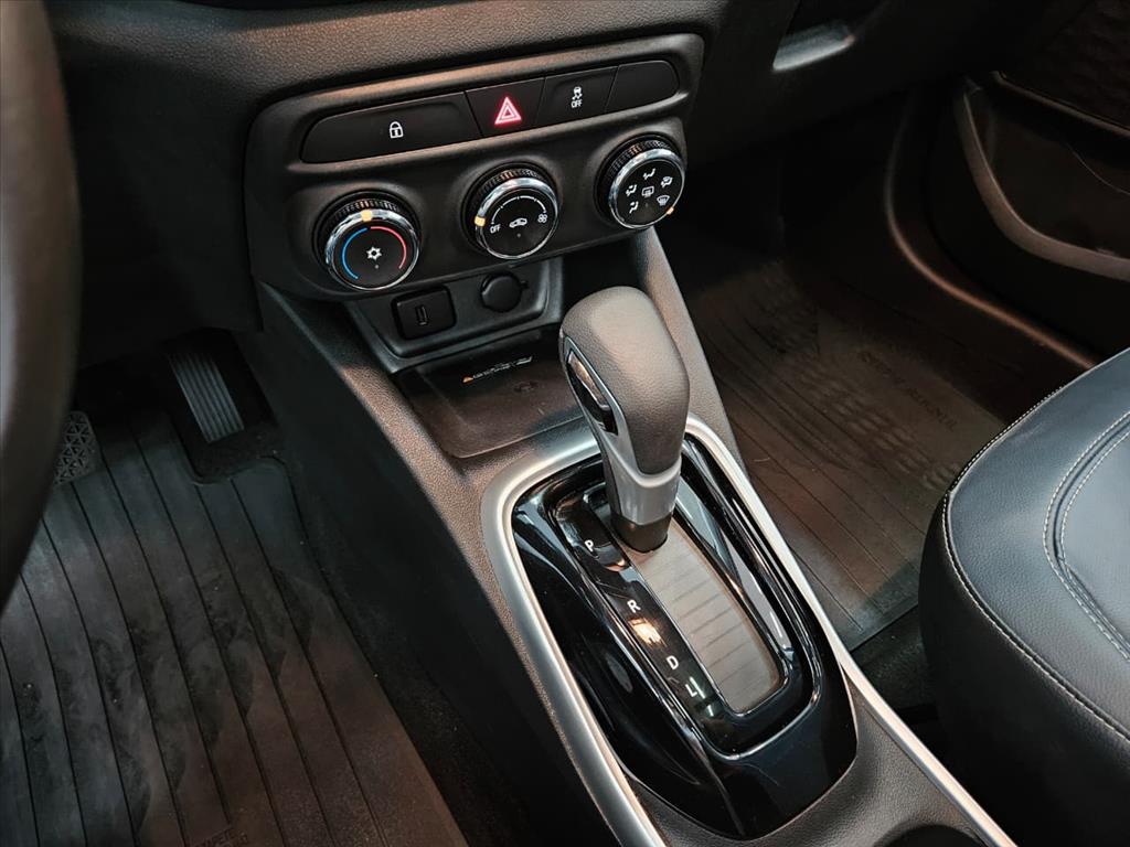 TRACKER 1.2 TURBO FLEX PREMIER AUTOMÁTICO11