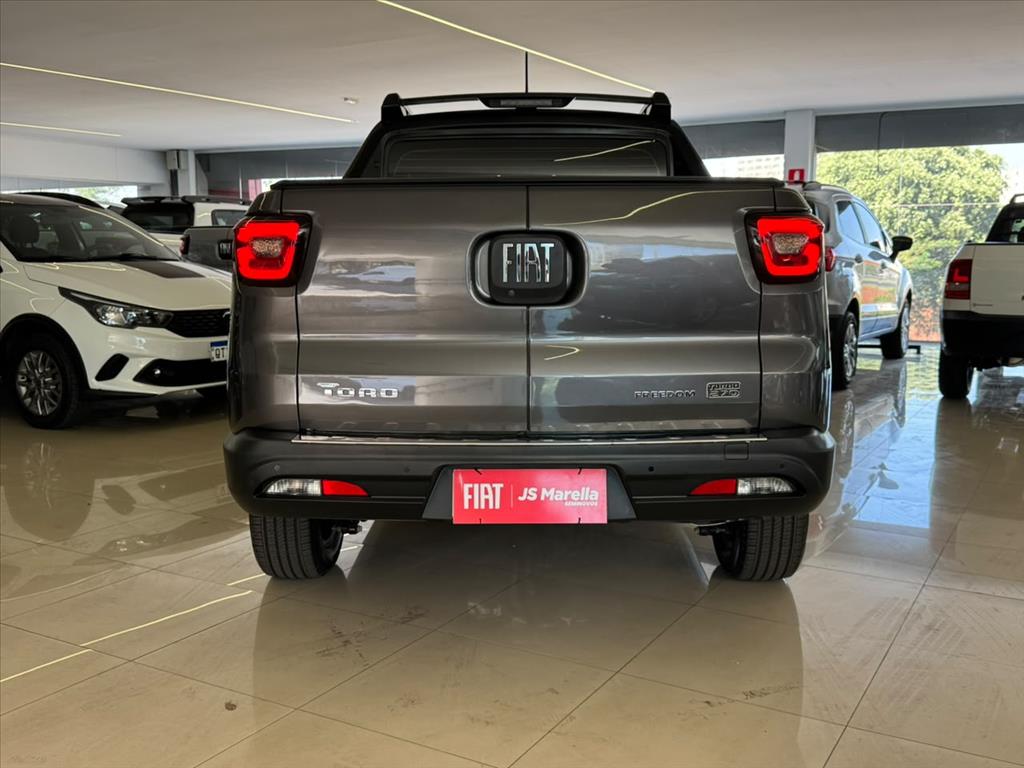 TORO 1.3 TURBO 270 FLEX FREEDOM AT64