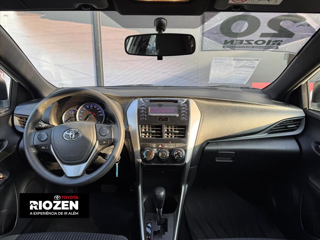 YARIS 1.3 16V FLEX XL LIVE MULTIDRIVE6