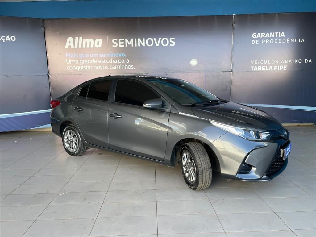 YARIS 1.5 16V FLEX SEDAN XL MULTIDRIVE3