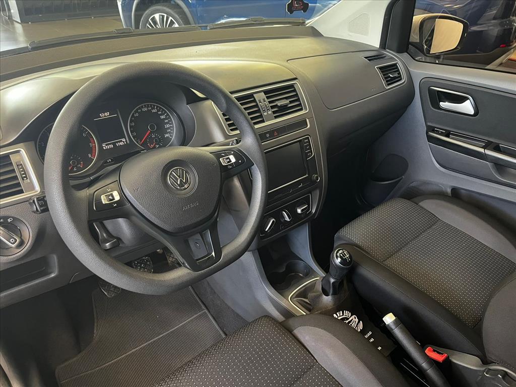 VW - Volkswagen-FOX-1.6 MSI TOTAL FLEX CONNECT 4P MANUAL