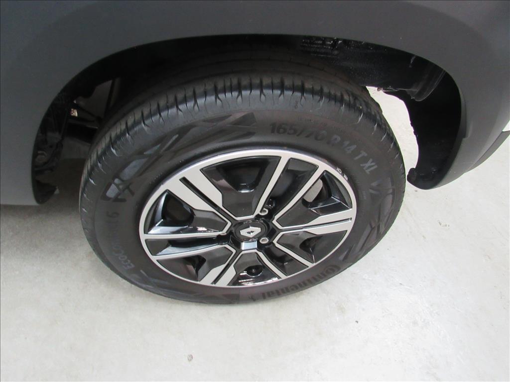 KWID 1.0 12V SCE FLEX INTENSE MANUAL8 KWID 1.0 12V SCE FLEX INTENSE MANUAL8