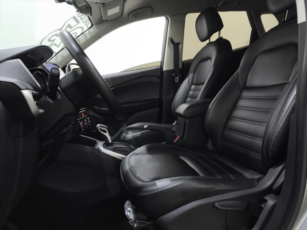 TRACKER 1.0 TURBO FLEX LT AUTOMÁTICO10