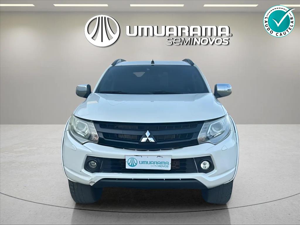 L200 TRITON 2.4 16V TURBO DIESEL SPORT HPE-S CD 4P 4X4 AUTOMÁTICO0