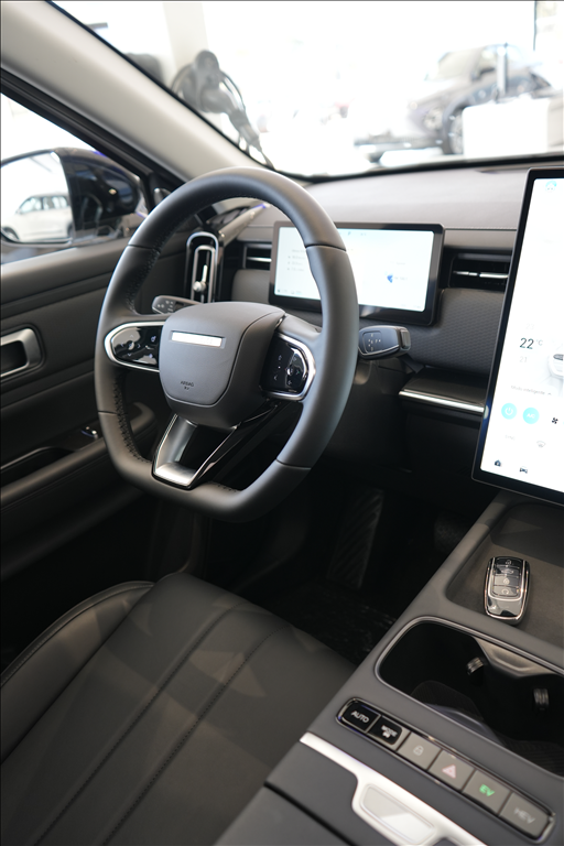7 1.5 TGDI PHEV LUXURY DHT12