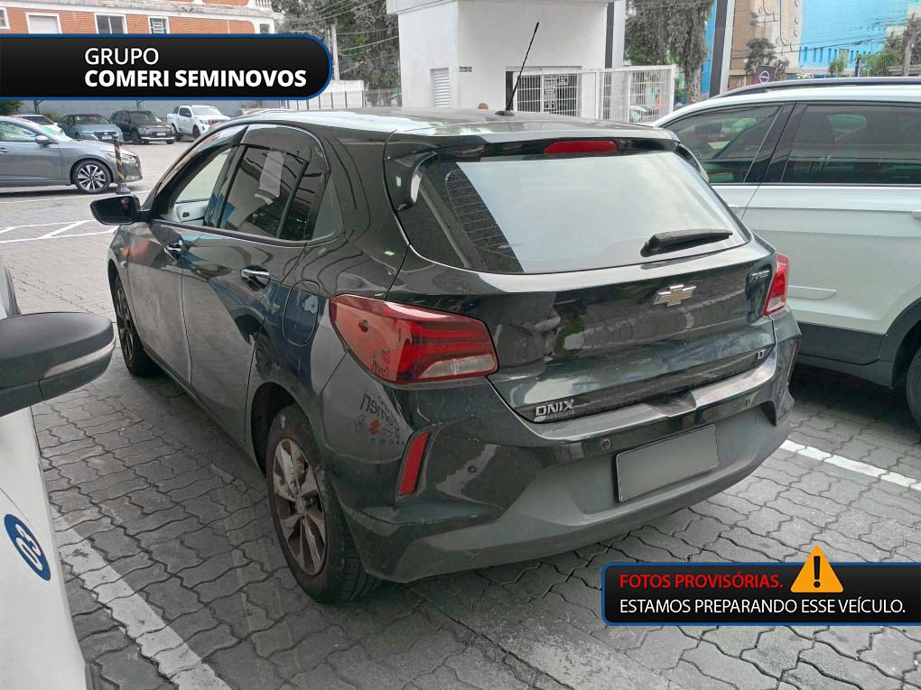 ONIX 1.0 TURBO FLEX LT AUTOMÁTICO