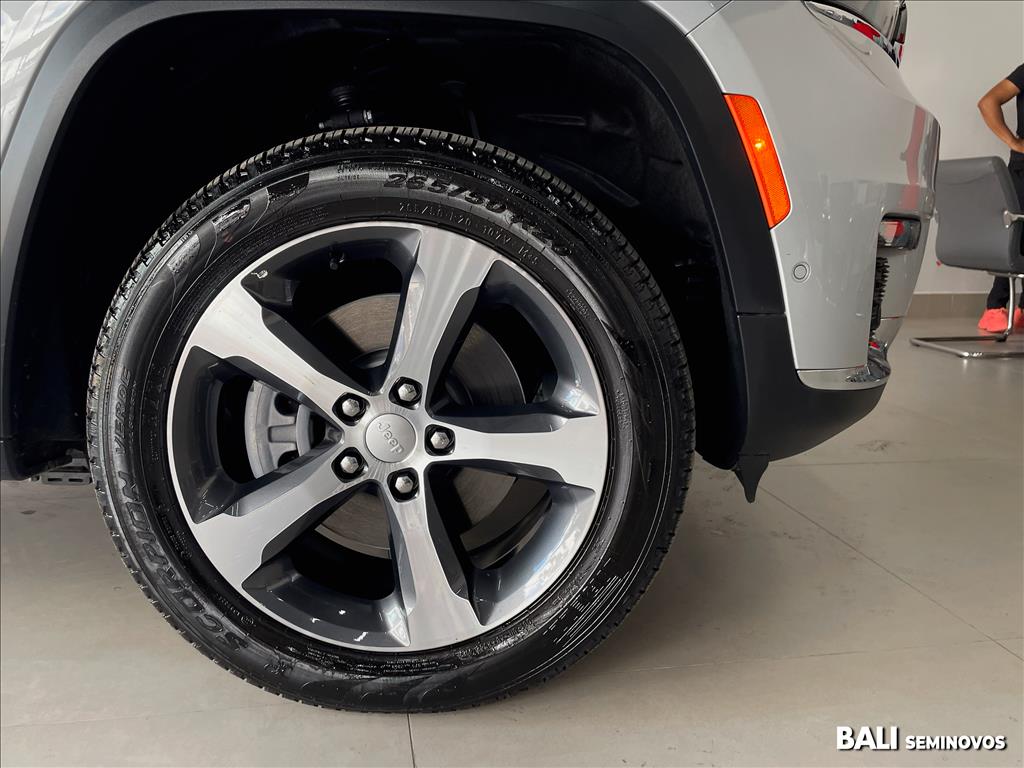 GRAND CHEROKEE 2.0 TURBO HÍBRIDO 4XE AT88