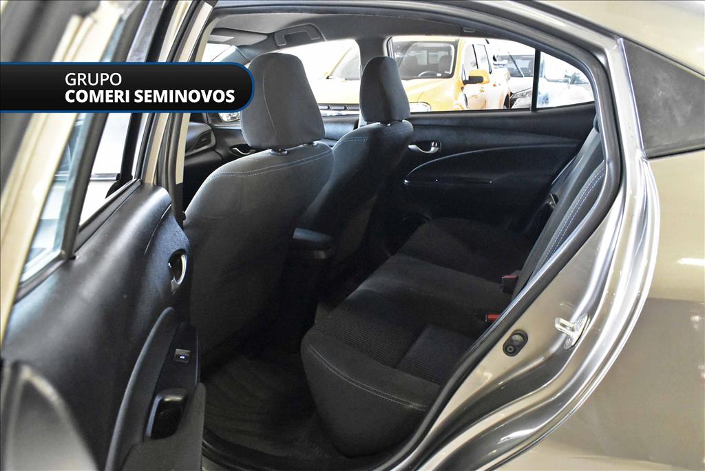 YARIS 1.5 16V FLEX SEDAN XL MANUAL15 YARIS 1.5 16V FLEX SEDAN XL MANUAL15