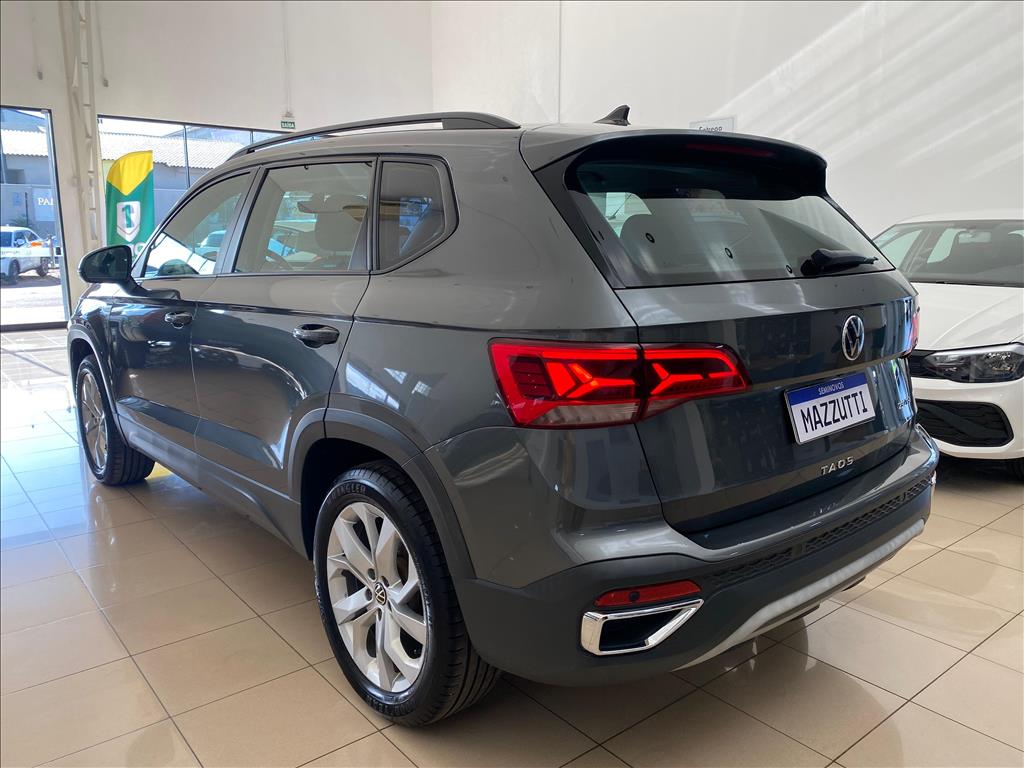 TAOS 1.4 250 TSI TOTAL FLEX COMFORTLINE AUTOMÁTICO4