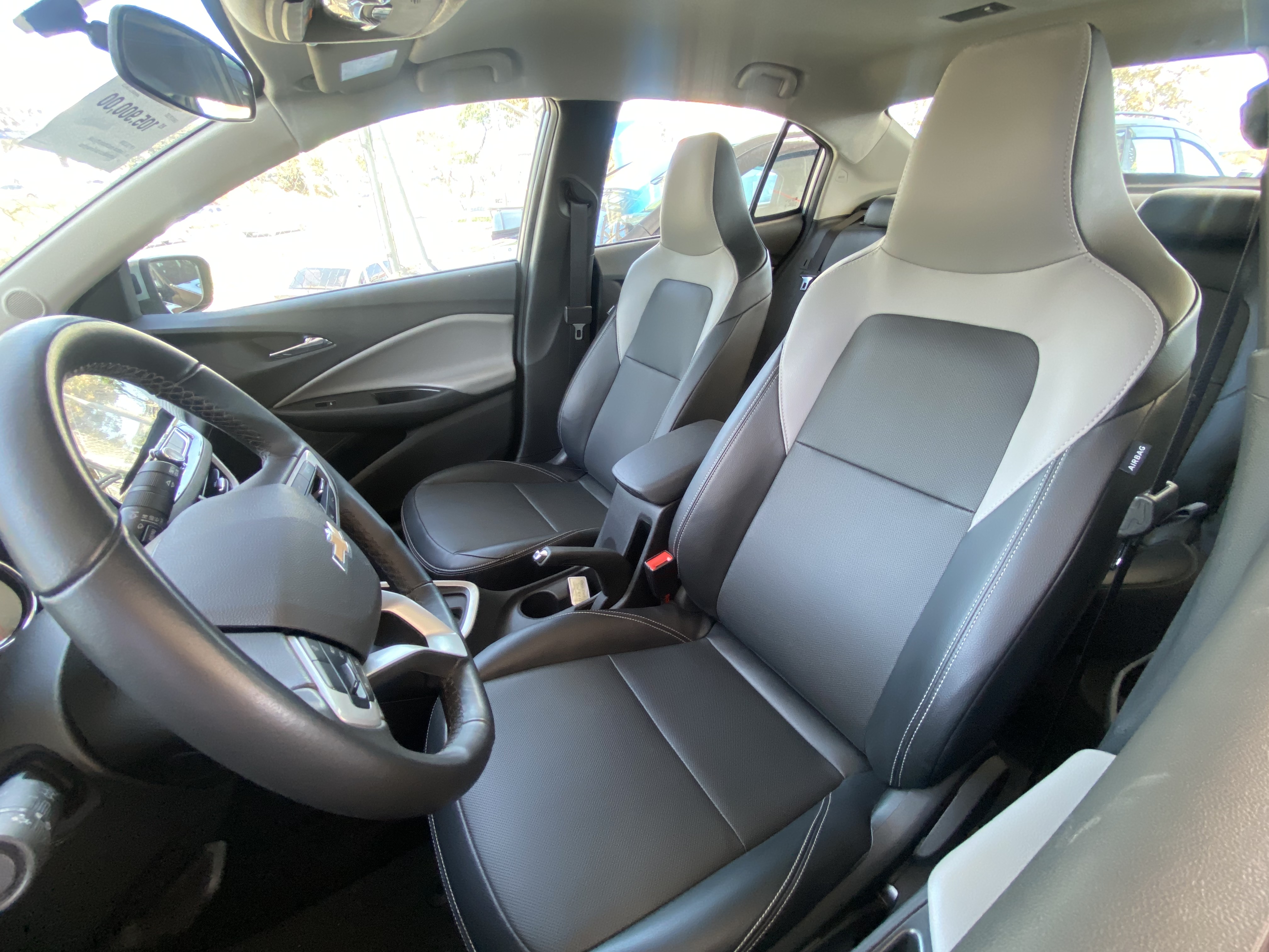 ONIX PLUS 1.0 TURBO FLEX PREMIER AUTOMÁTICO6