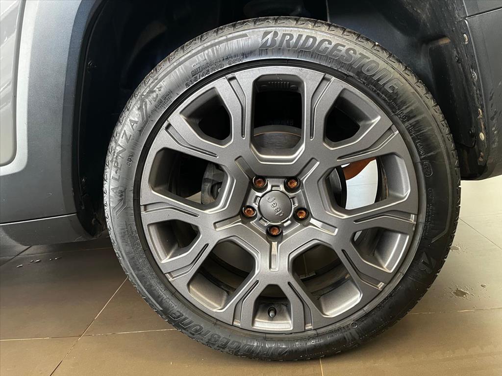 Jeep-RENEGADE-1.3 T270 TURBO FLEX S 4X4 AT9