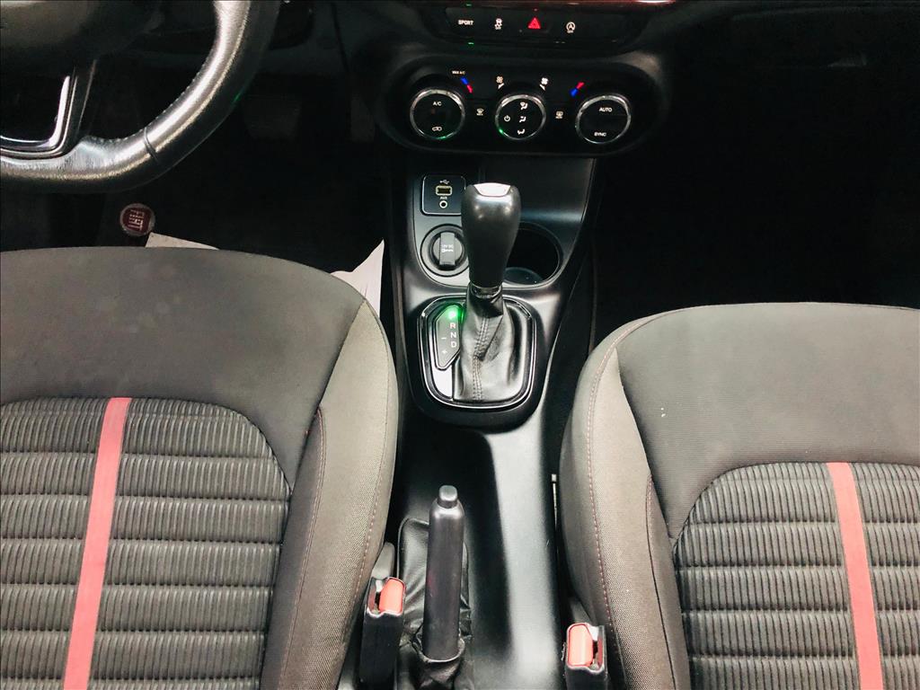TORO 1.8 16V EVO FLEX FREEDOM AT612