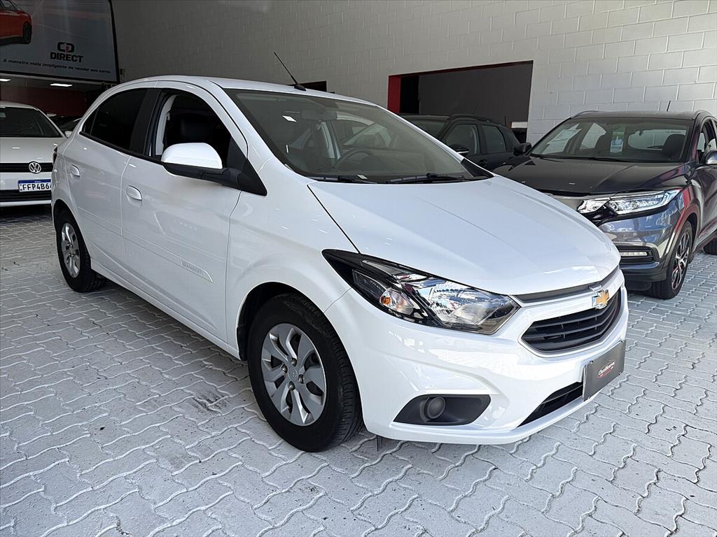 Chevrolet Onix - 1.0 MPFI LT 8V FLEX 4P MANUAL