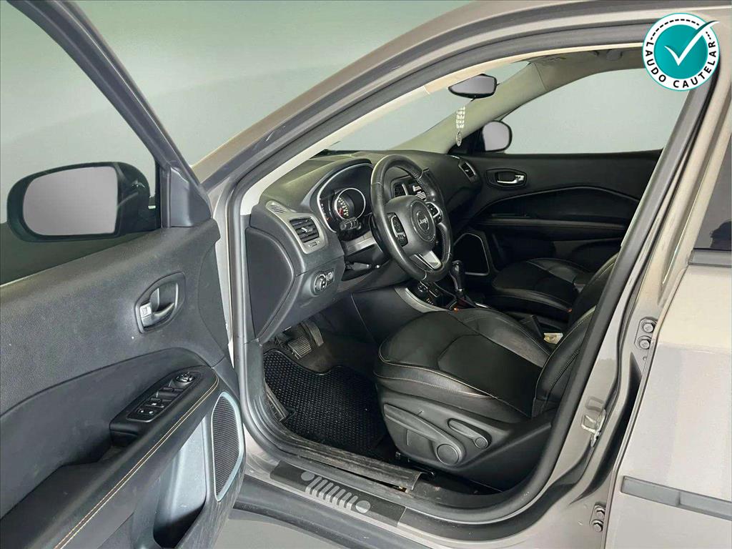 COMPASS 2.0 16V DIESEL LONGITUDE 4X4 AUTOMÁTICO5