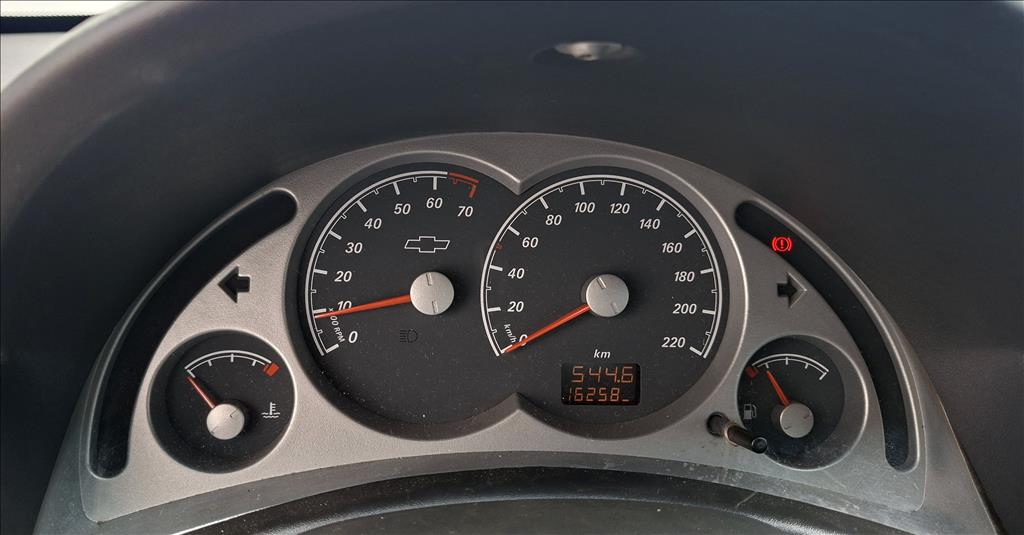 CORSA 1.4 MPFI PREMIUM SEDAN 8V FLEX 4P MANUAL