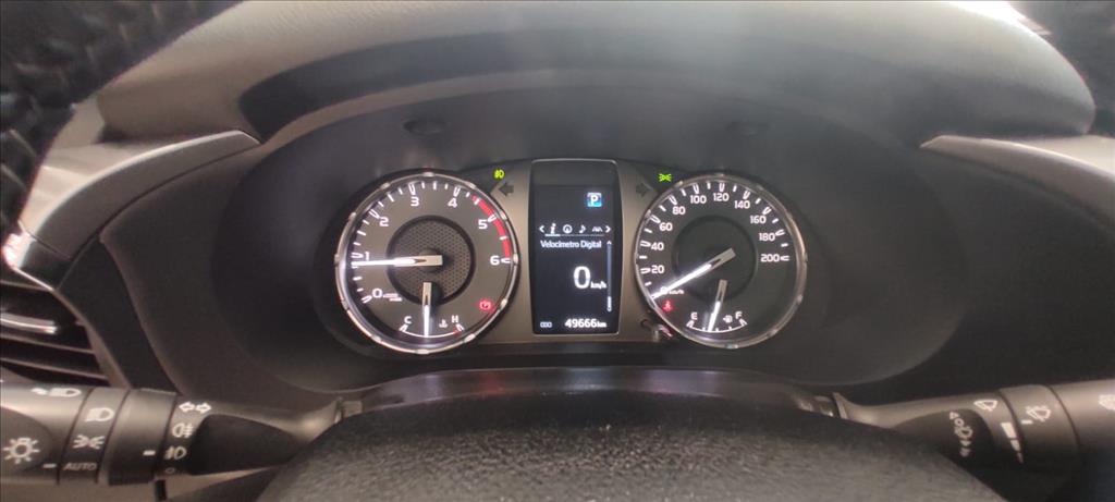 HILUX 2.8 D-4D TURBO DIESEL CD SRX 4X4 AUTOMÁTICO10