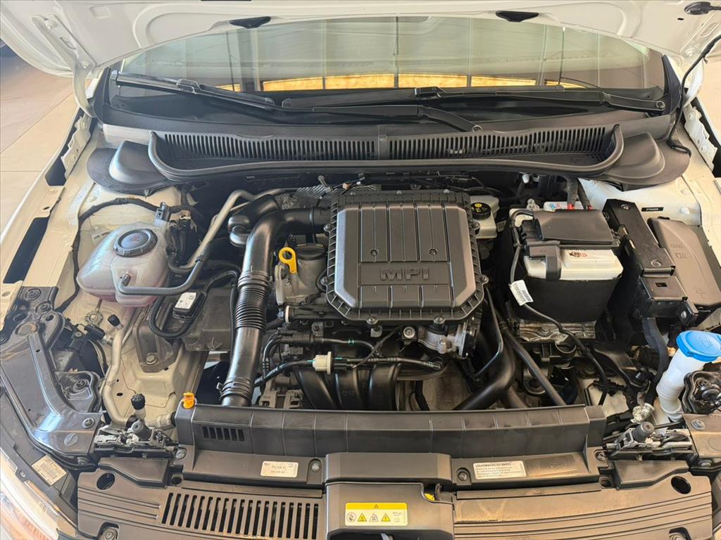 POLO 1.0 MPI TRACK MANUAL16