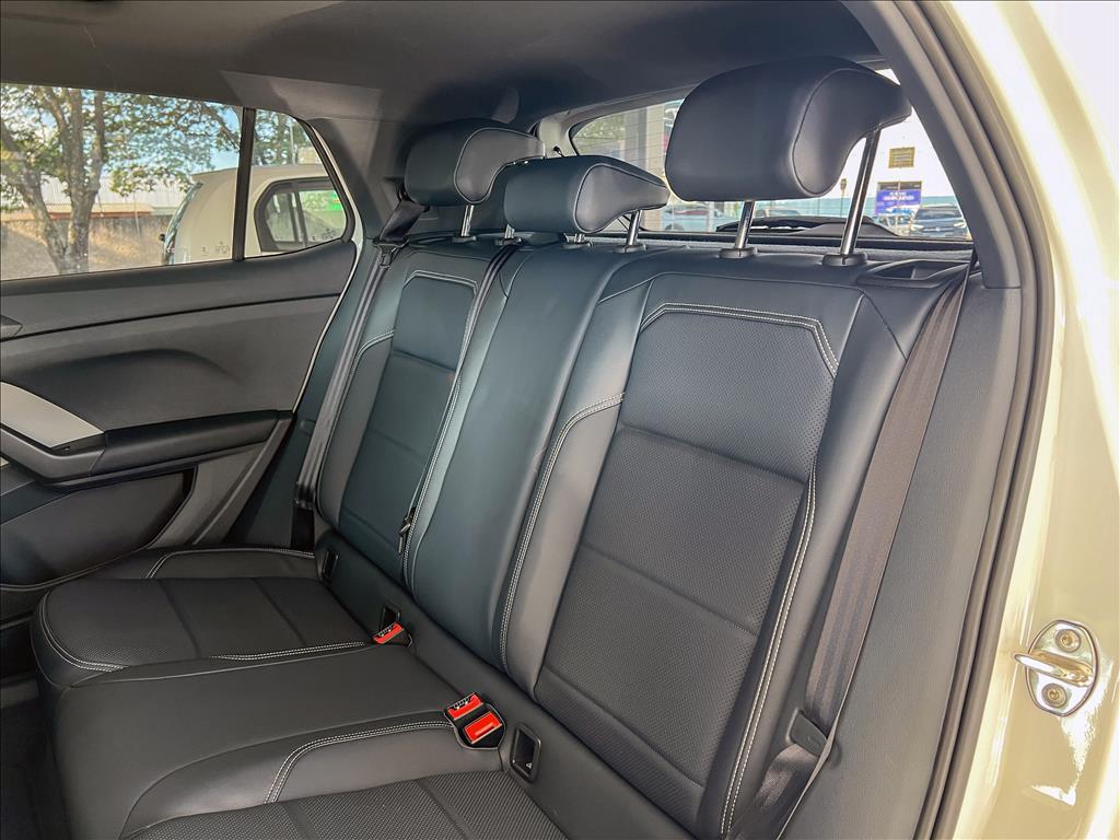 T-CROSS 1.4 250 TSI TOTAL FLEX HIGHLINE AUTOMÁTICO17