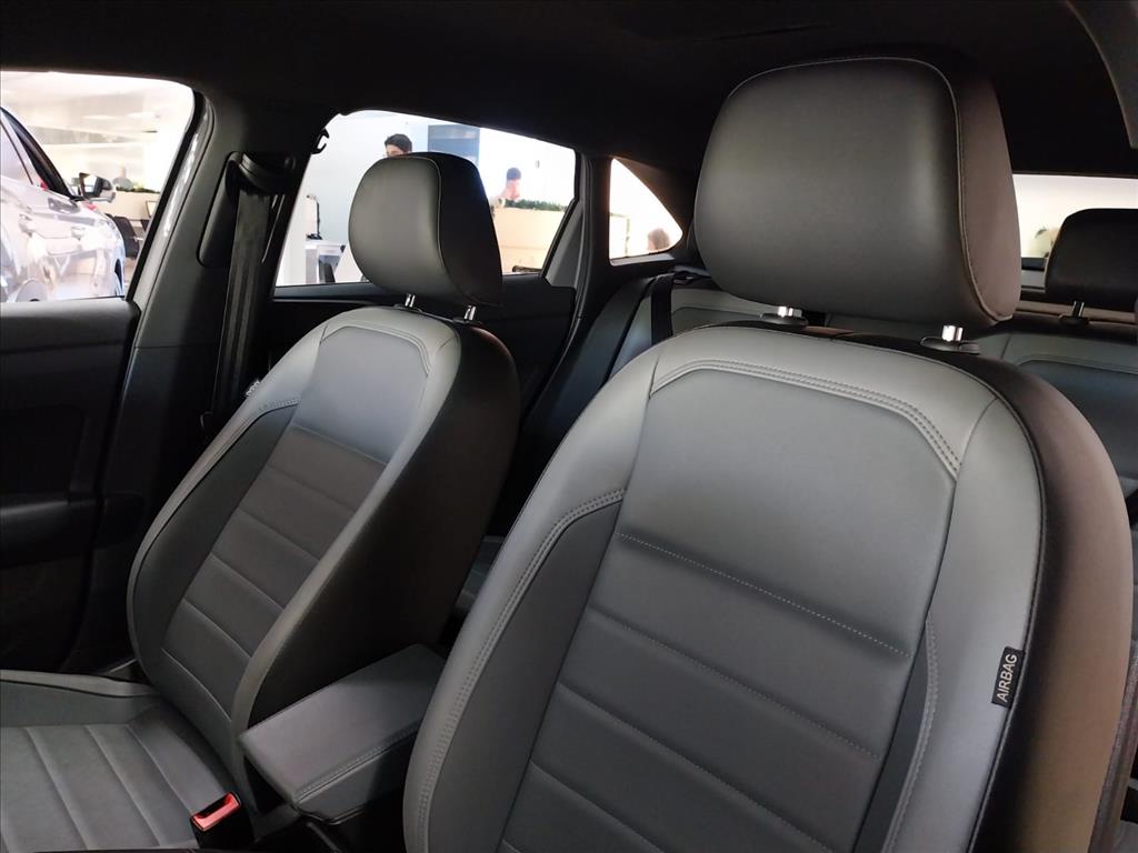 NIVUS 1.0 200 TSI TOTAL FLEX HIGHLINE AUTOMÁTICO10