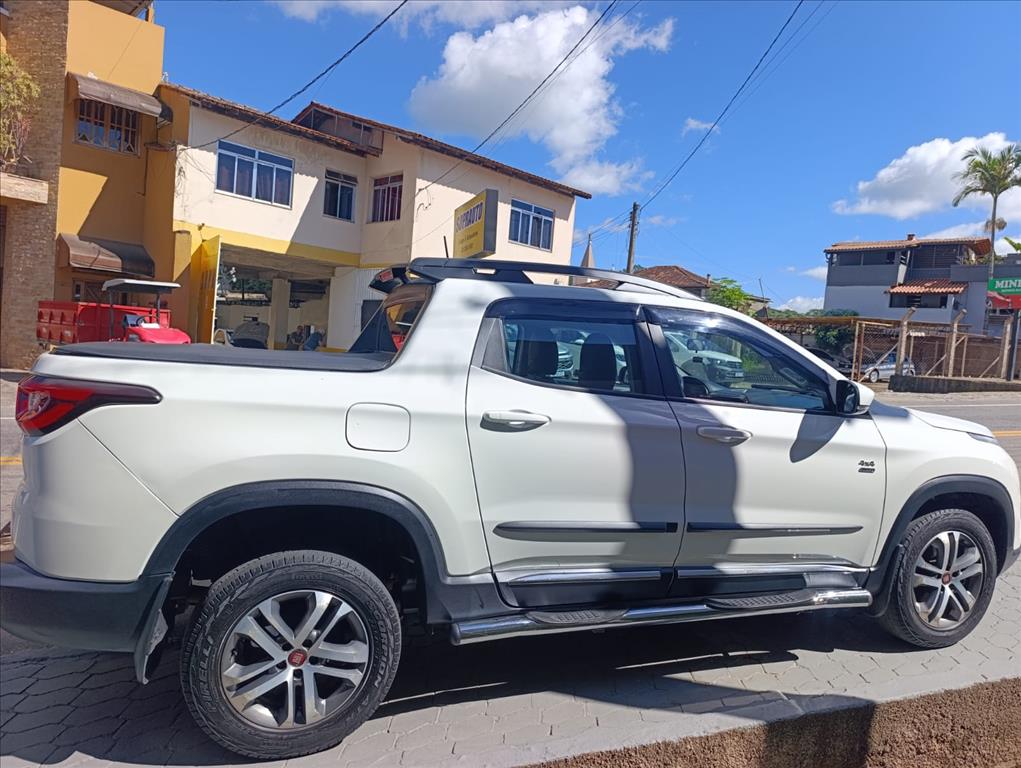 TORO 1.8 16V EVO FLEX FREEDOM AT61