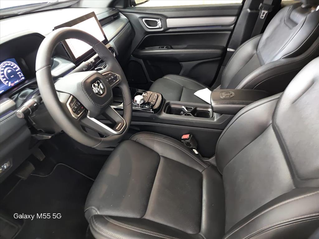 RAMPAGE 2.0 TURBO DIESEL REBEL 4X4 AUTOMÁTICO8