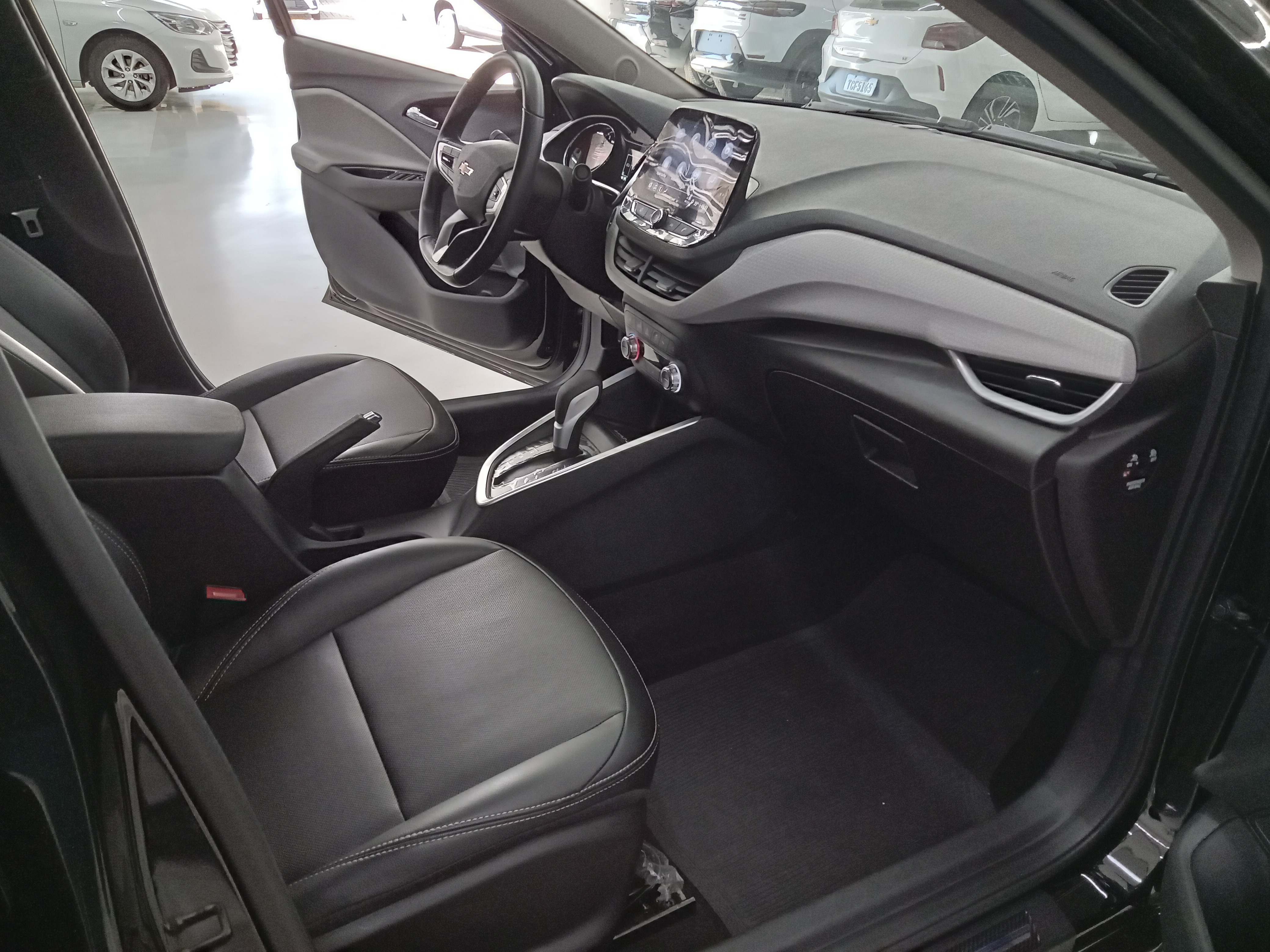 ONIX PLUS 1.0 TURBO FLEX PREMIER AUTOMÁTICO10