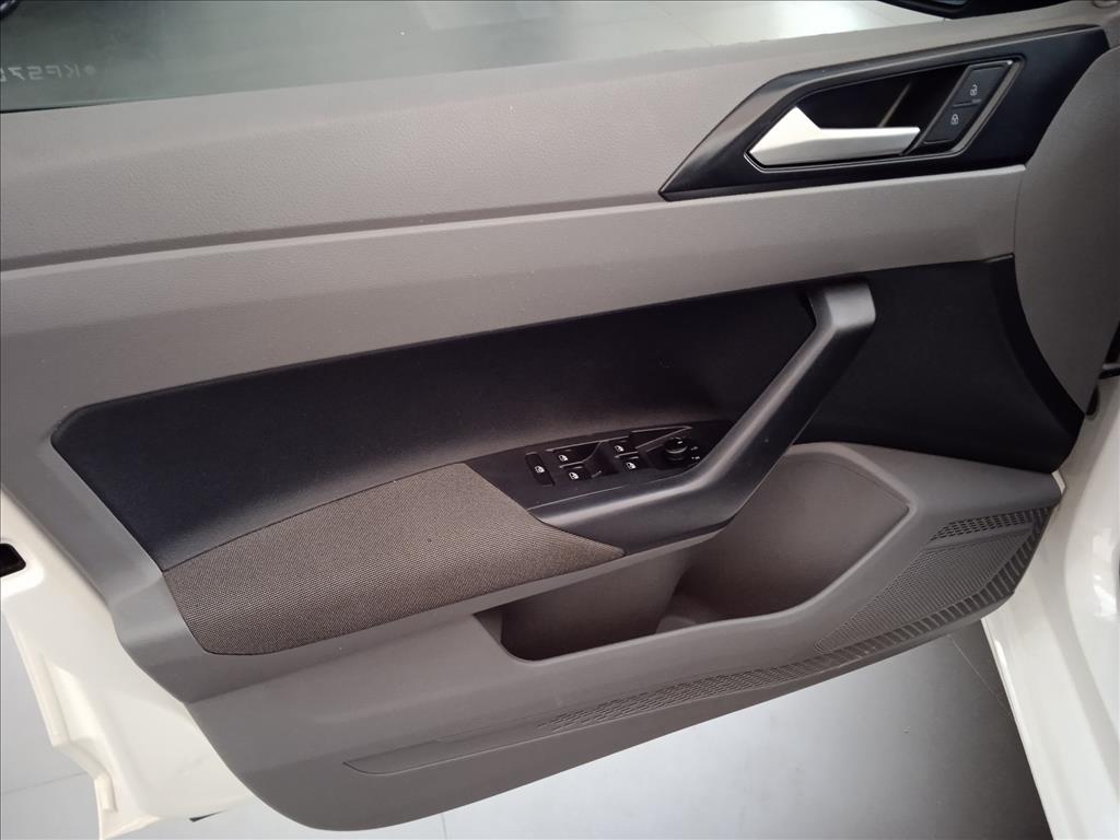 POLO 1.0 200 TSI COMFORTLINE AUTOMÁTICO POLO 1.0 200 TSI COMFORTLINE AUTOMÁTICO
