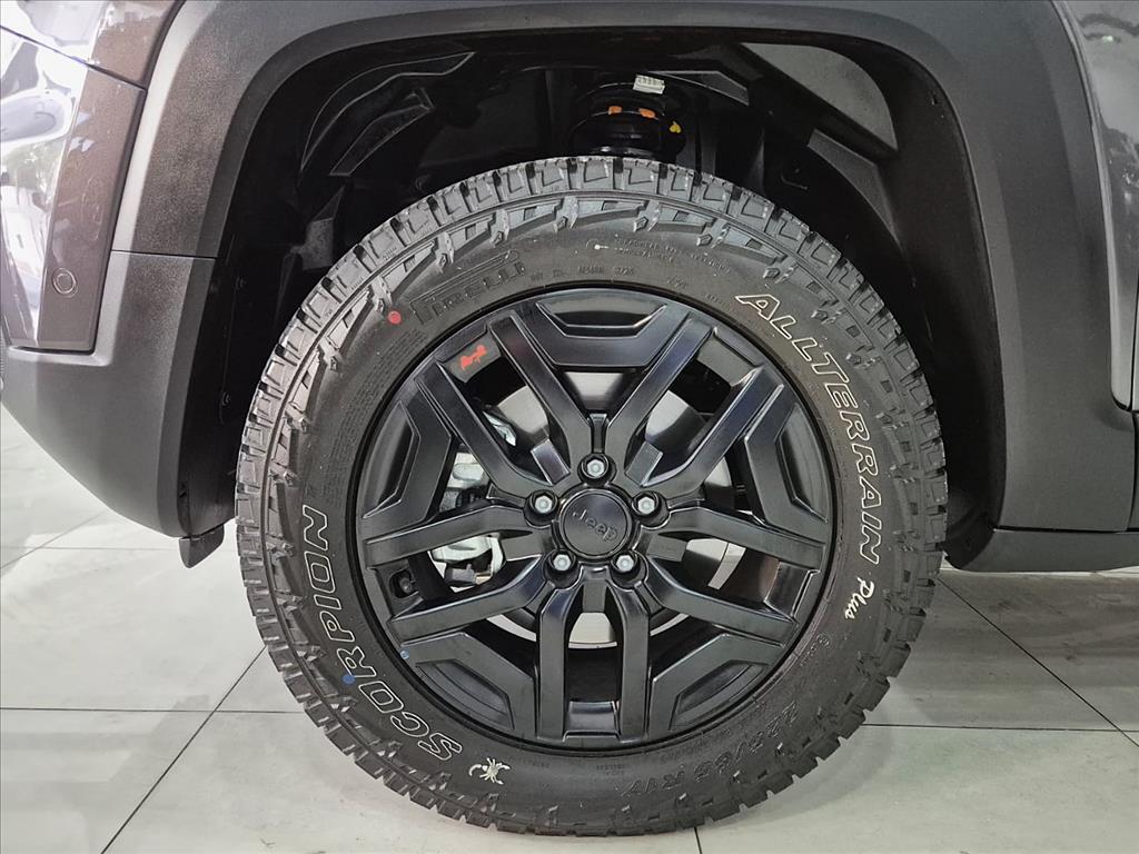 Jeep-RENEGADE-1.3 T270 TURBO FLEX WILLYS 4X4 AT9