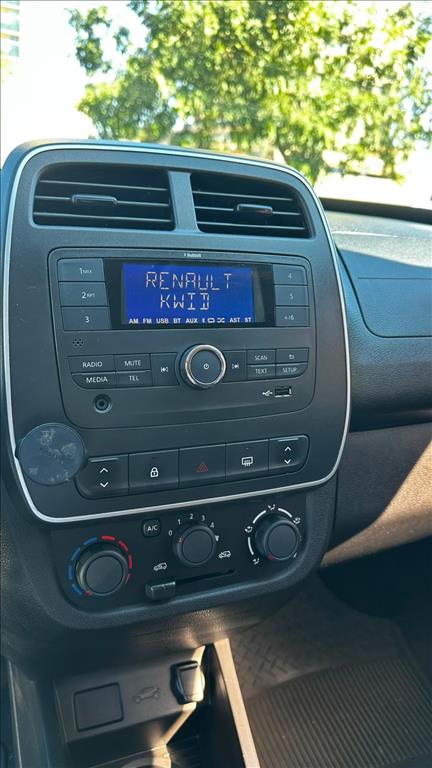 KWID 1.0 12V SCE FLEX ZEN MANUAL5