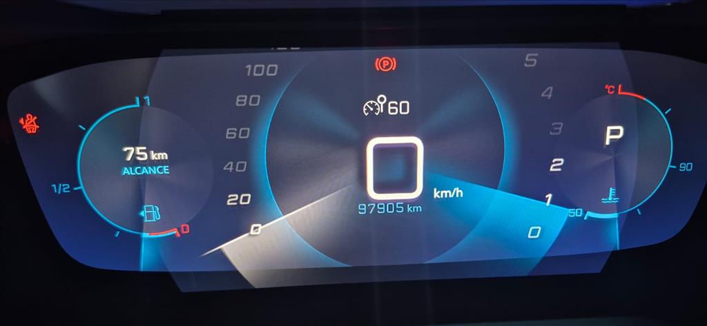 208 1.6 16V FLEX ROADTRIP AT615