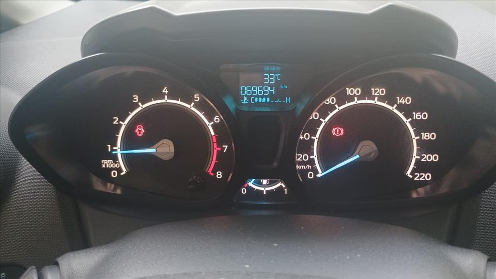 FIESTA 1.6 TI-VCT FLEX SE MANUAL12