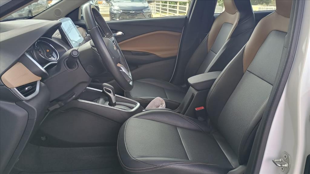 ONIX 1.0 TURBO FLEX PREMIER AUTOMÁTICO11