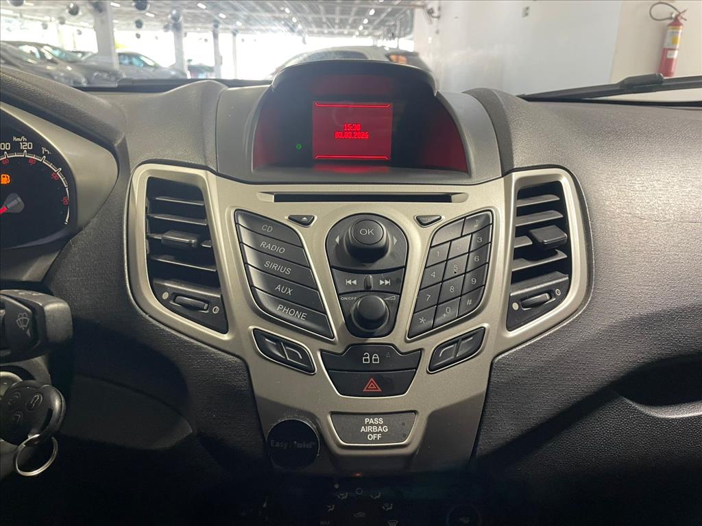 FIESTA 1.6 SE HATCH 16V FLEX 4P MANUAL11