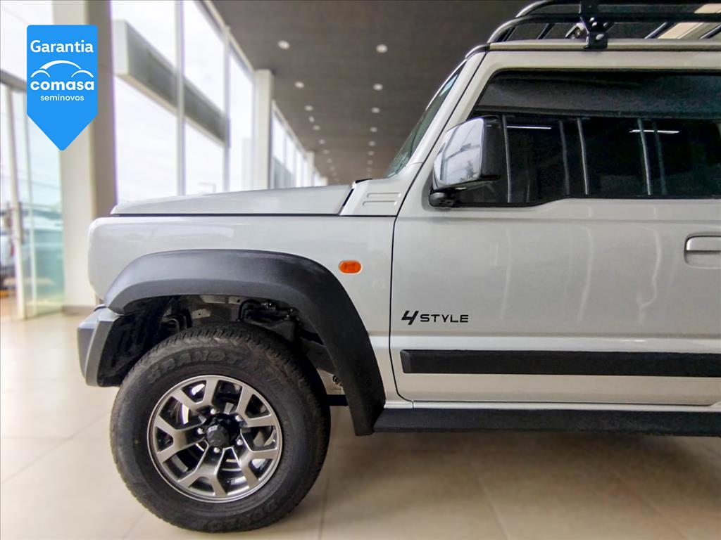 JIMNY 1.5 GASOLINA SIERRA 4YOU 4X4 AUTOMÁTICO4