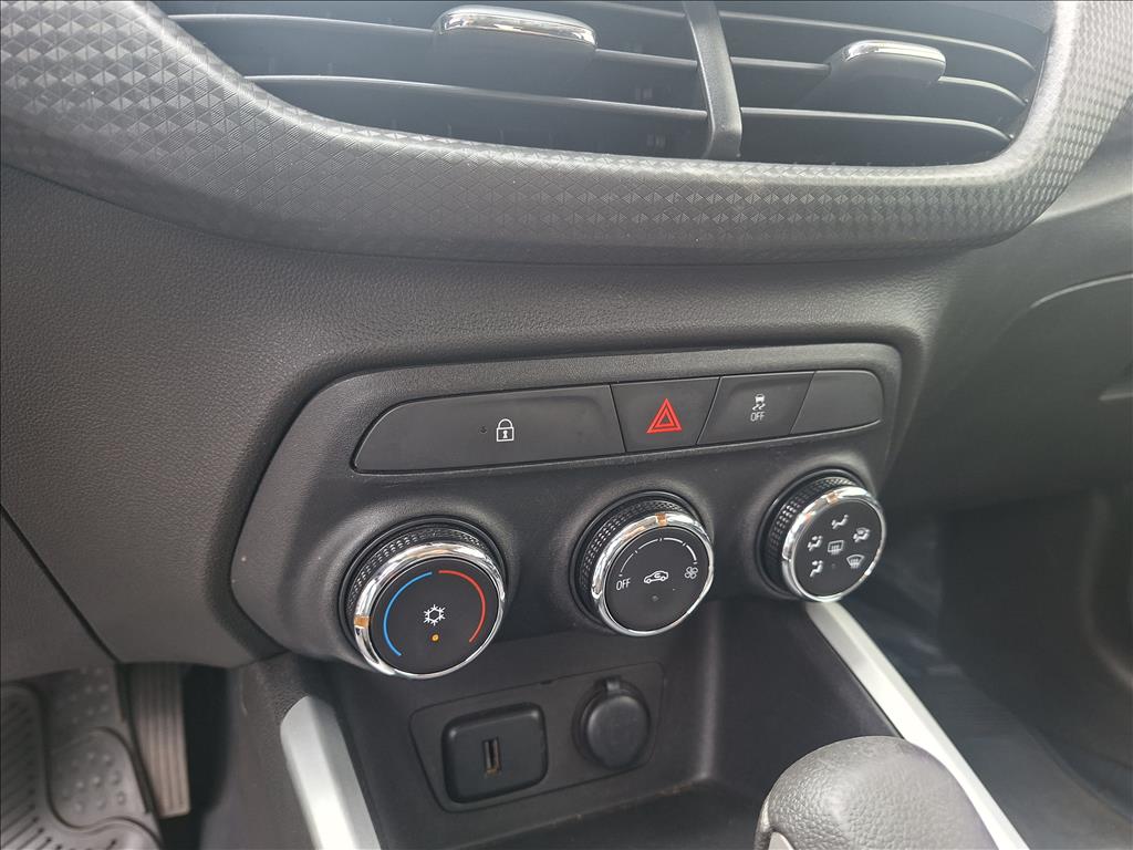 ONIX 1.0 TURBO FLEX LTZ AUTOMÁTICO8