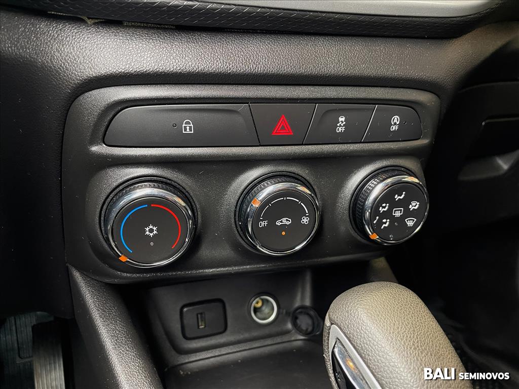 TRACKER 1.0 TURBO FLEX LT AUTOMÁTICO12