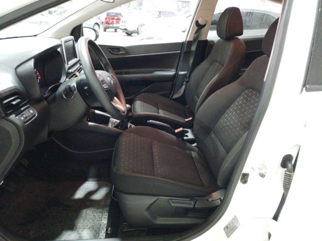 Hyundai-HB20-1.0 12V FLEX COMFORT PLUS MANUAL