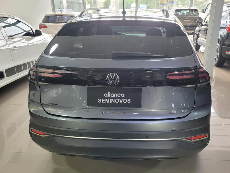 NIVUS 1.0 200 TSI TOTAL FLEX COMFORTLINE AUTOMÁTICO4