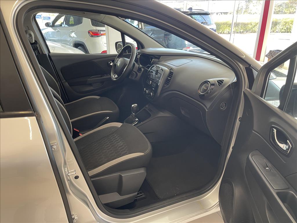 CAPTUR 1.6 16V SCE FLEX ZEN X-TRONIC CAPTUR 1.6 16V SCE FLEX ZEN X-TRONIC