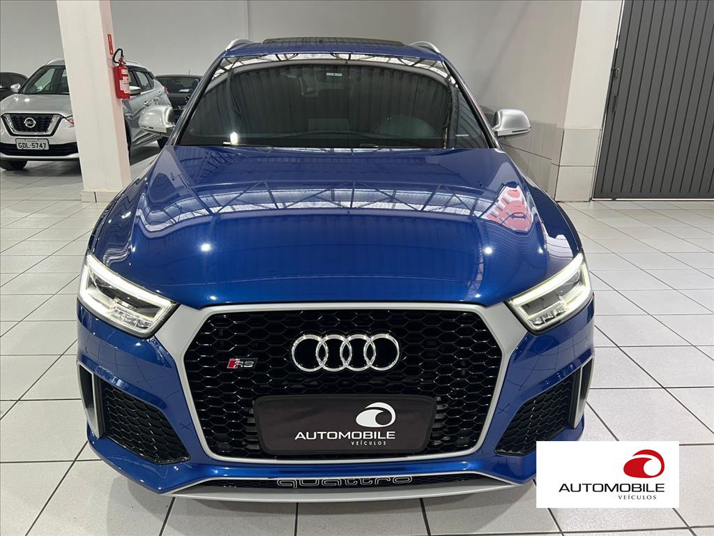 AUDI RS Q3