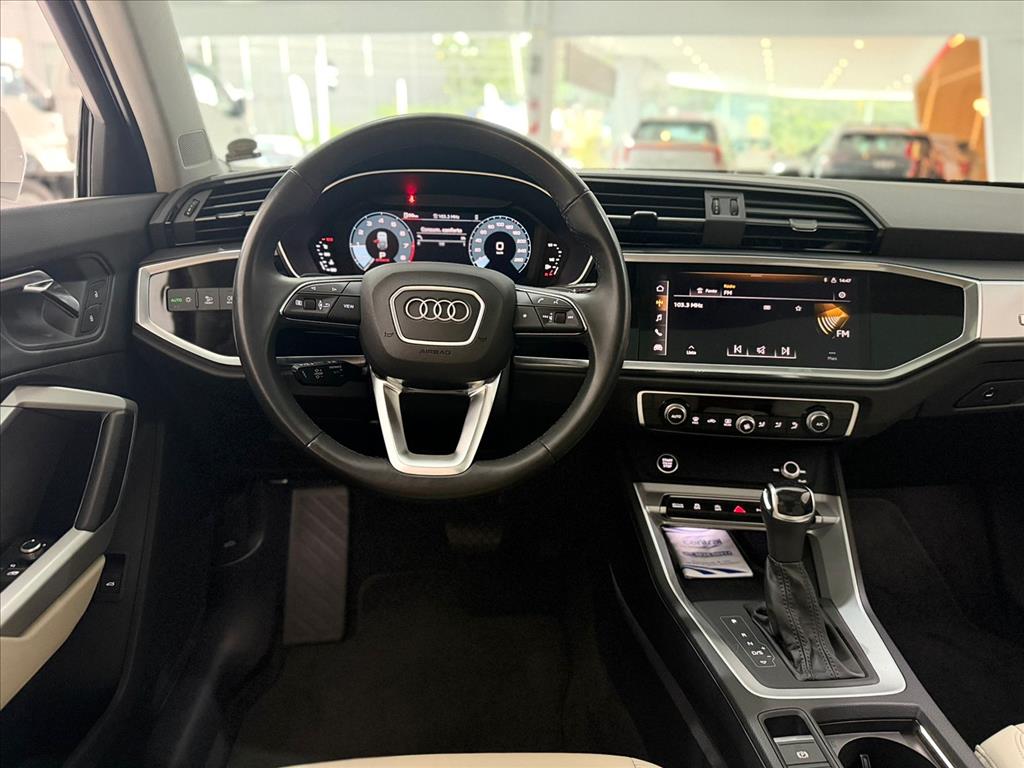 Q3 2.0 40 TFSI GASOLINA PERFORMANCE QUATTRO TIPTRONIC5