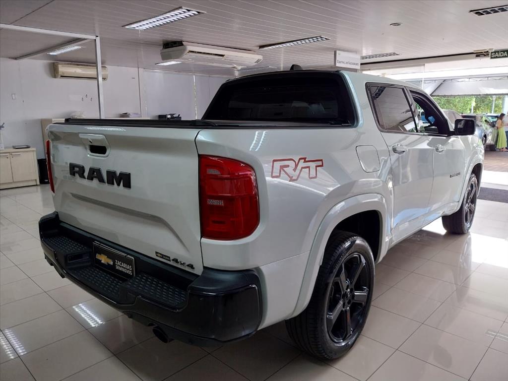 RAMPAGE 2.0 HURRICANE 4 TURBO GASOLINA R/T 4X4 AUTOMÁTICO