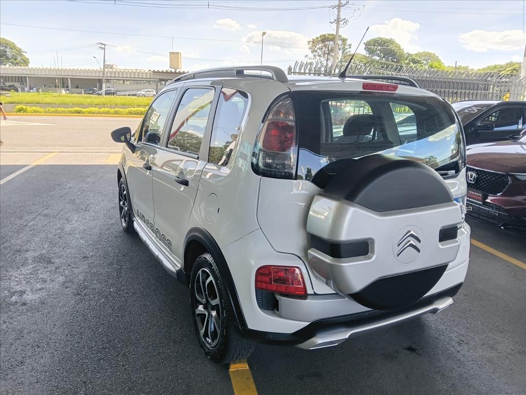 C3 1.5 PICASSO GLX 8V FLEX 4P MANUAL5