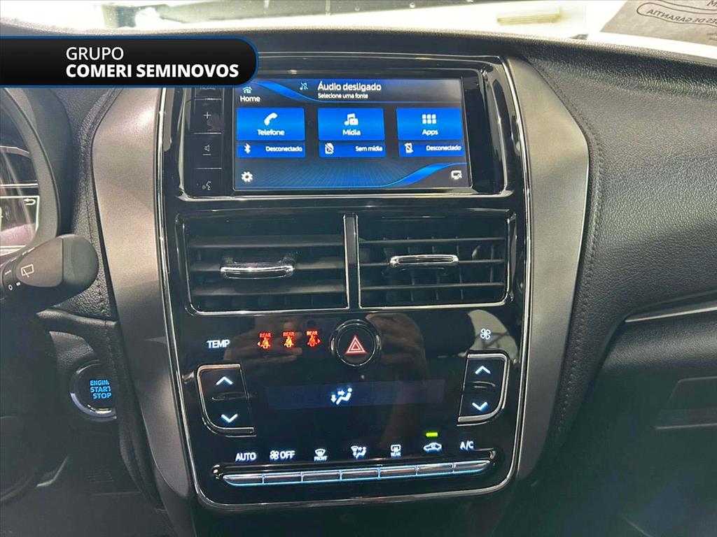 YARIS 1.5 16V FLEX XLS CONNECT MULTIDRIVE10