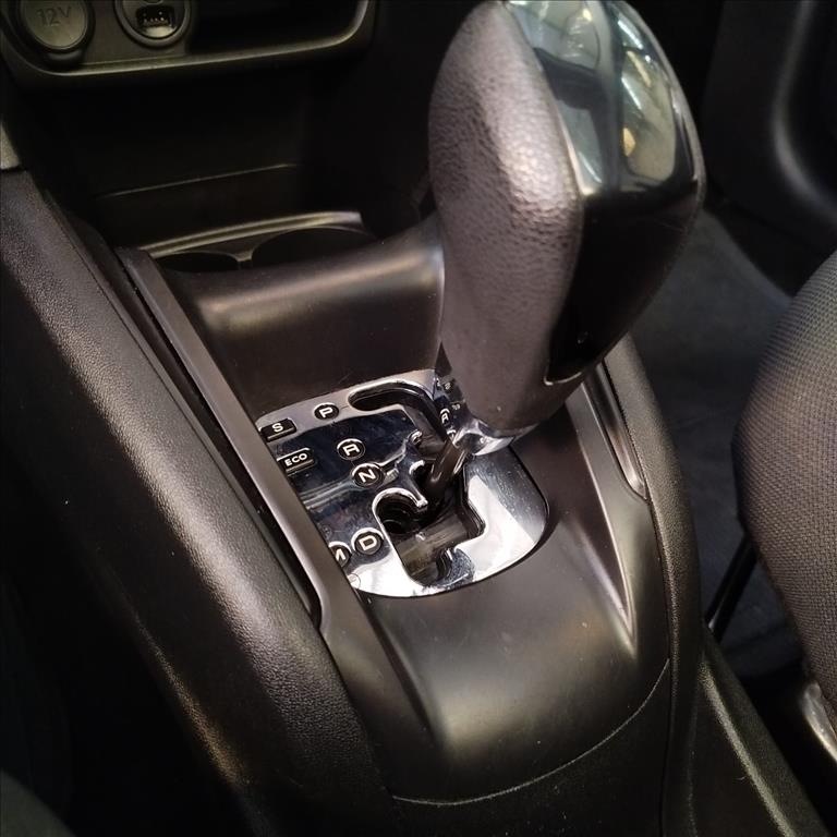 208 1.6 GRIFFE 16V FLEX 4P MANUAL