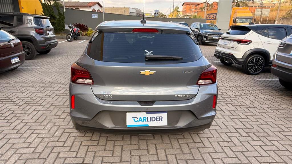 ONIX 1.0 TURBO FLEX PREMIER AUTOMÁTICO4