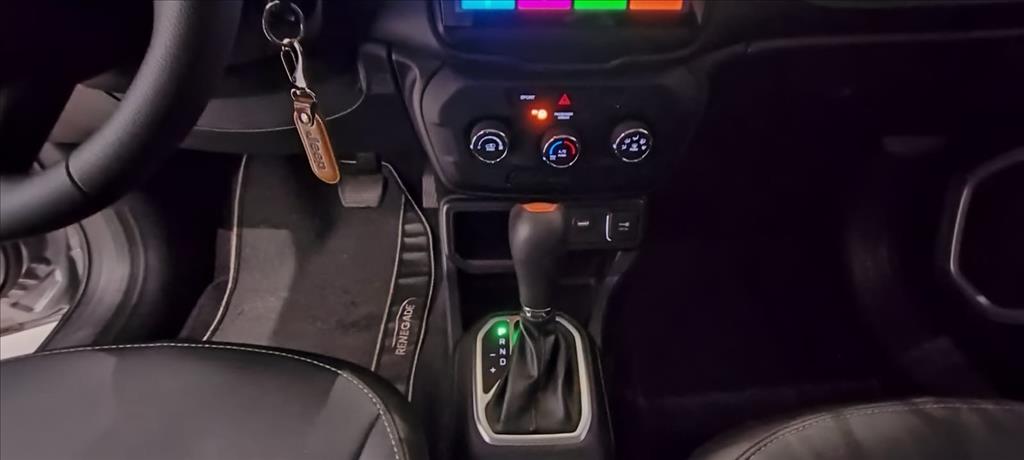 RENEGADE 1.8 16V FLEX 4P AUTOMÁTICO13